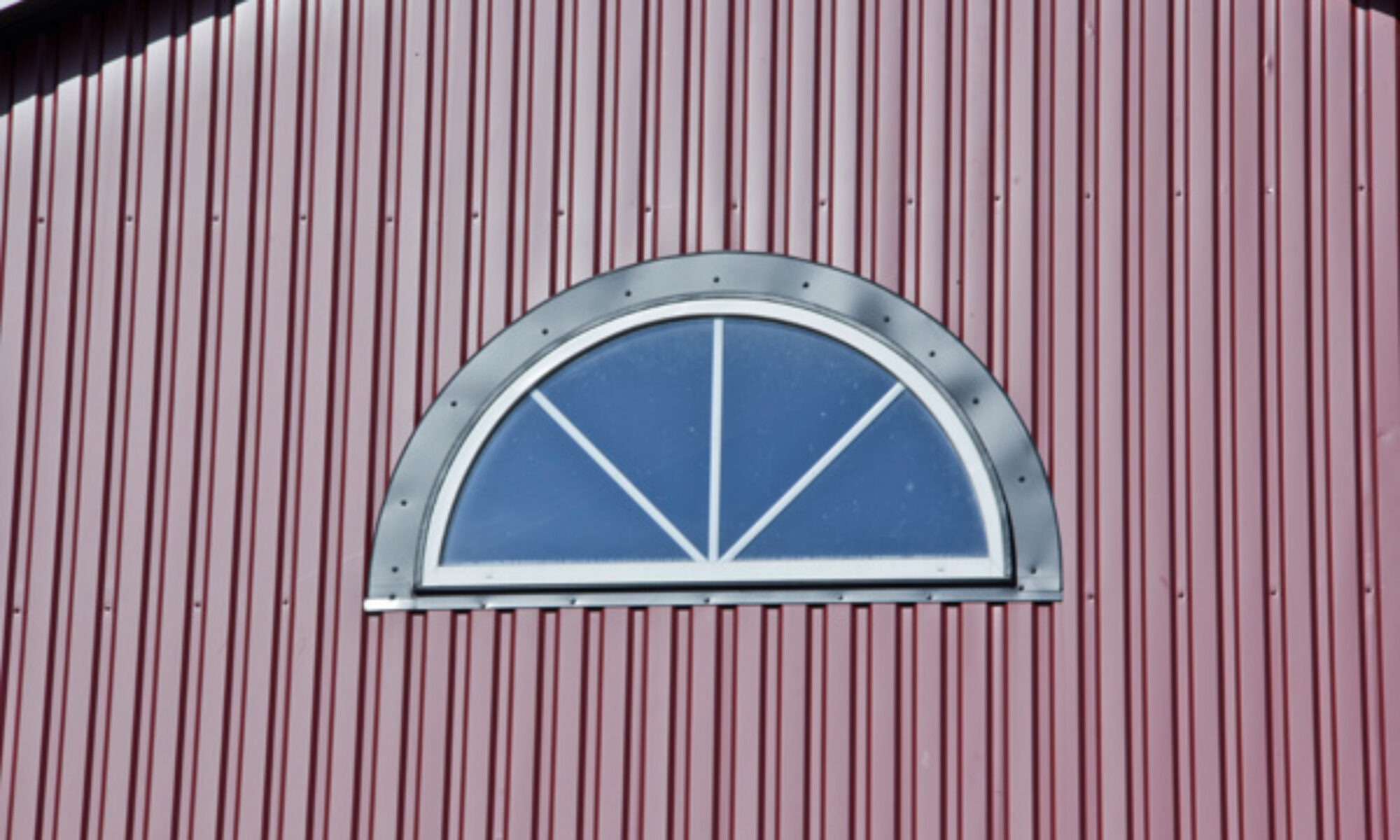 Halvmånefönster Tectum